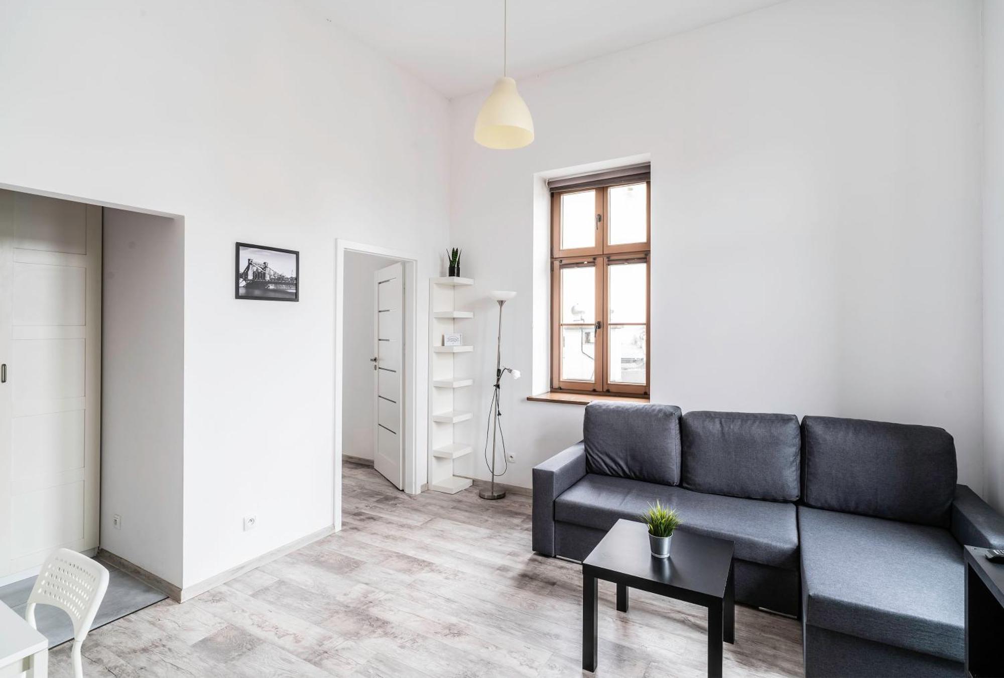 Apartament Z Osobna Sypialnia W Pieknej Kamienicy W Centrum Вроцлав Екстериор снимка